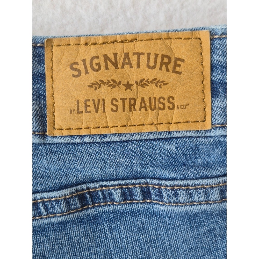 Signature Levi Strauss High Rise Denim Shorts Womens 14 W32 Blue Raw Hem Stretch - Picture 5 of 11